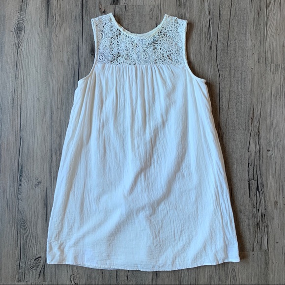 Old Navy | Crochet Dress - Picture 2 of 13